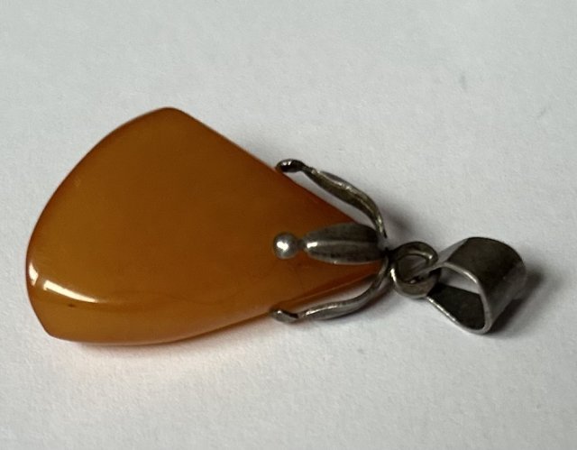 Bursztyn i Silver 925  wisior : oryginalna  zawieszka