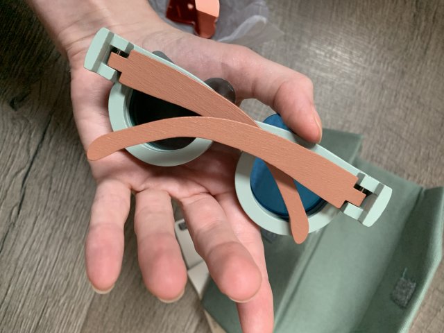 Nowe okulary drewniane Zara z kolorymi szkiełkami