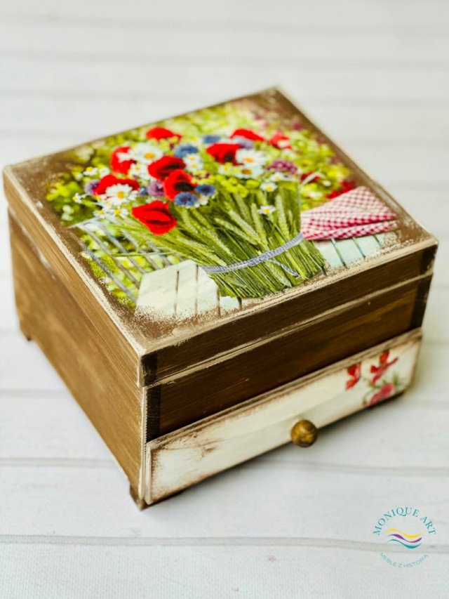 Toaletka z lusterkiem, naturalne drewno, polne kwiaty, prezent