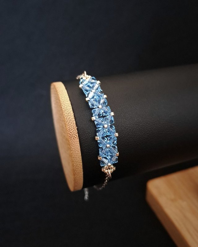 Crystal Square Aquamarine - Delikatna bransoletka z kryształów Preciosa Aquamarine