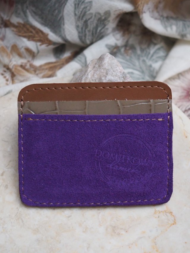 Fioletowe etui na karty i dokumenty | ręcznie robione
