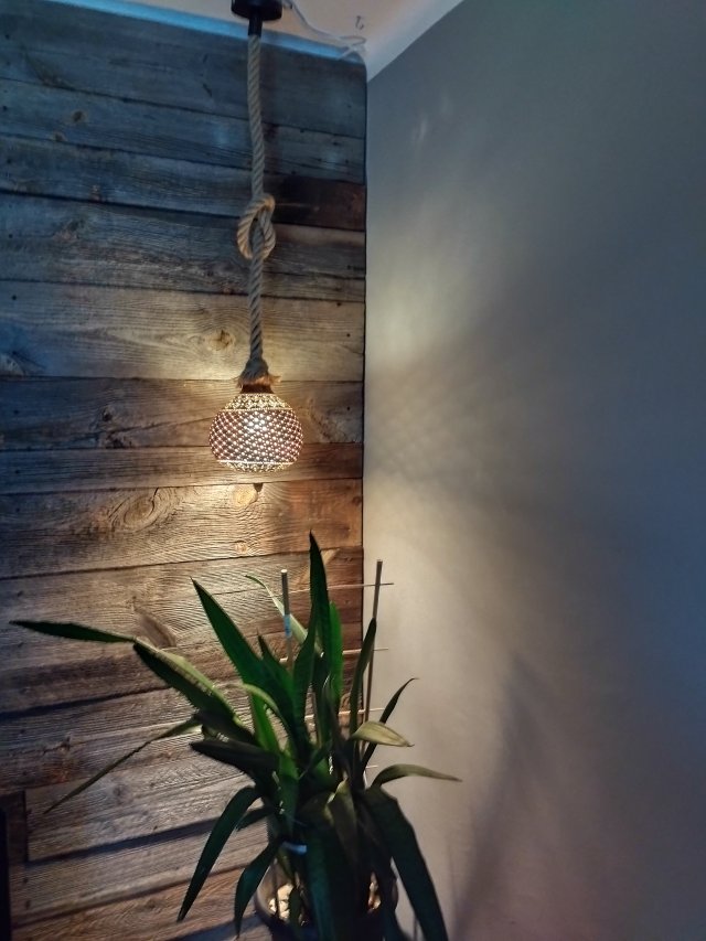 Ręcznie wykonana lampa wisząca z naturalnej tykwy – unikat