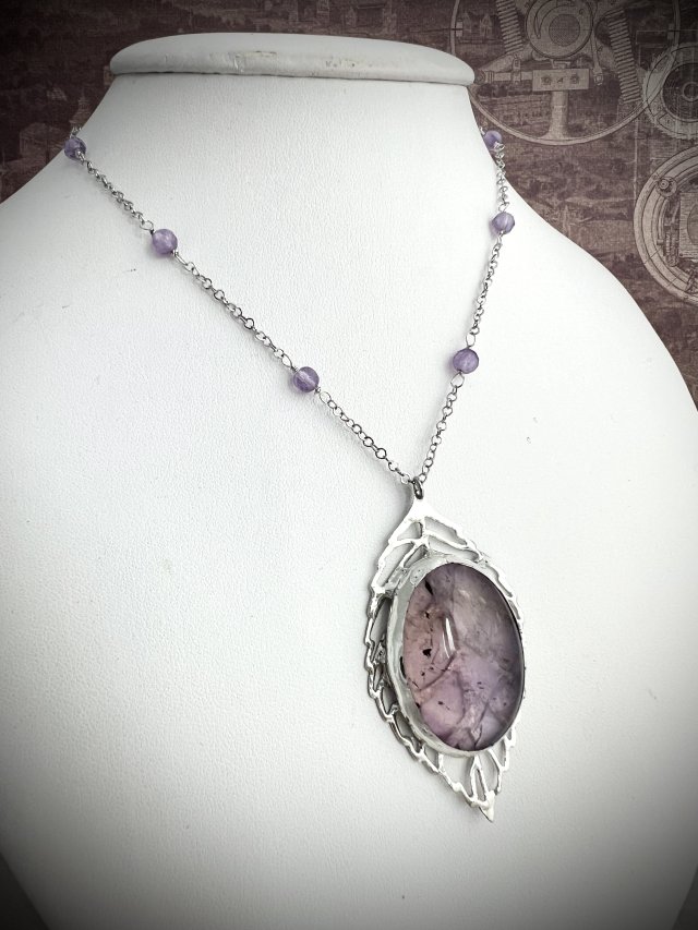 Naszyjnik Ametystowy liść