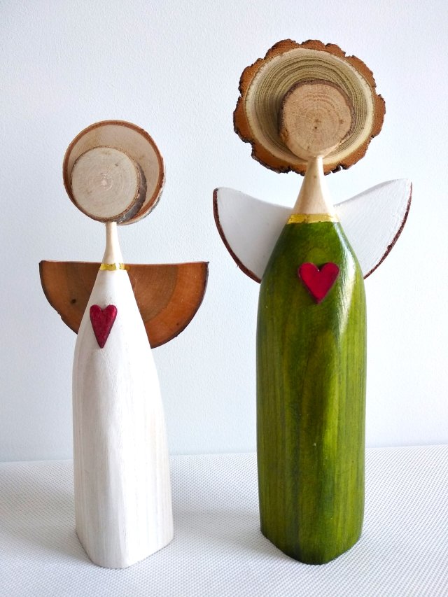 Para aniołków w prezentowym pudełku.