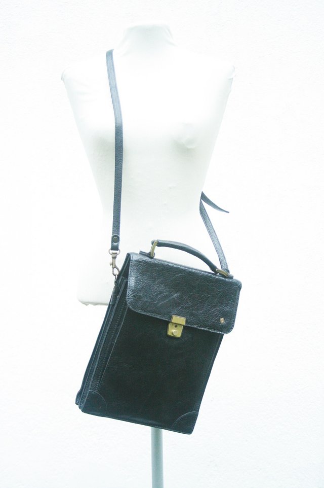 TOREBKA SKÓRZANA LISTONOSZKA