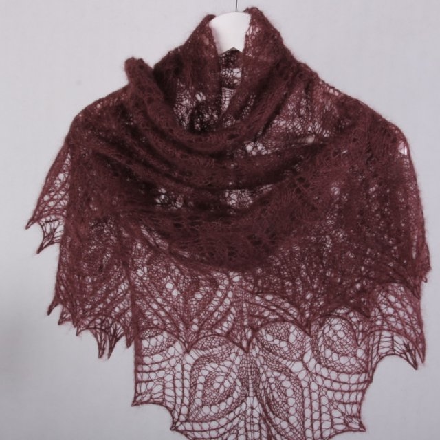 Liściasta chusta Gail