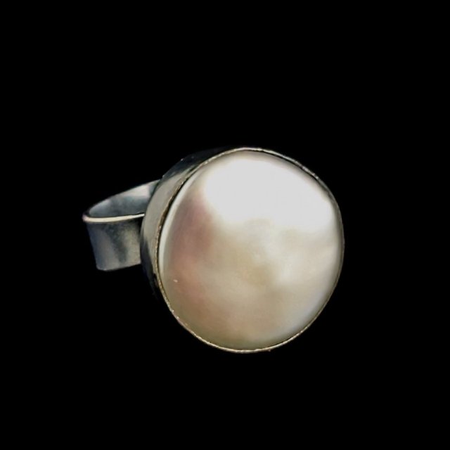 DZIEWCZYNA Z PERŁĄ