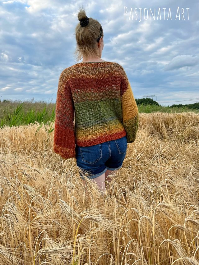 Sweter ręcznie robiony