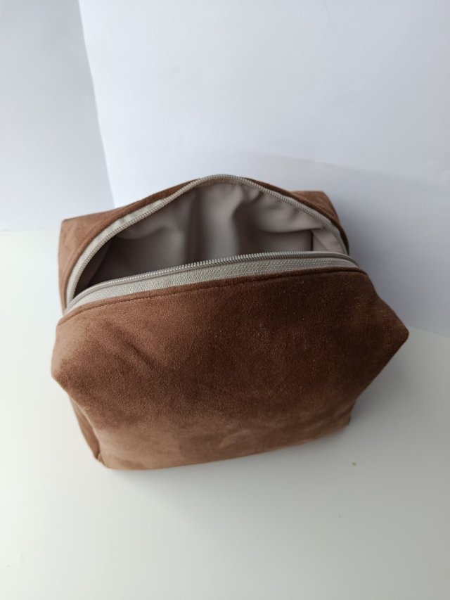 Kosmetyczka duża werlu brązowa