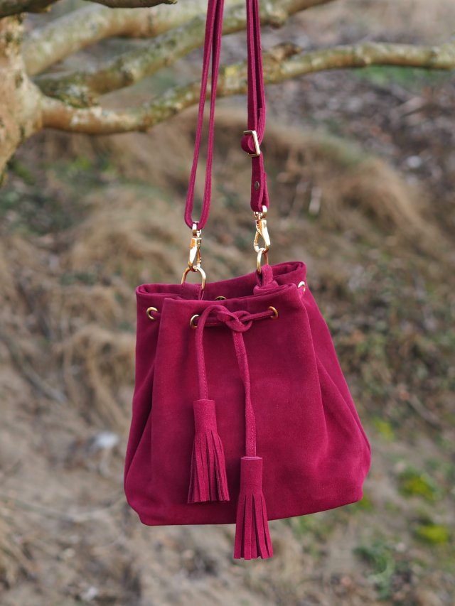 Torebka skórzana - worek bordowy - skóra zamszowa  - od DOMILKOWYDOMEK