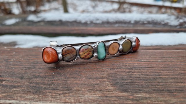 Jaspisy w większości - klamra do włosów