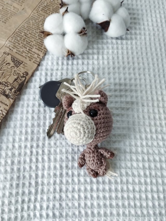 breloczek konik, koń