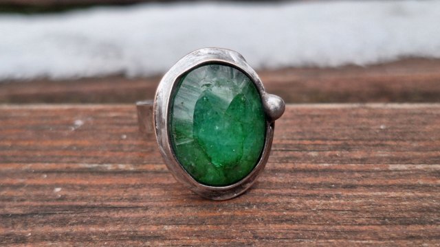 Szmaragd - pierścionek regulowany