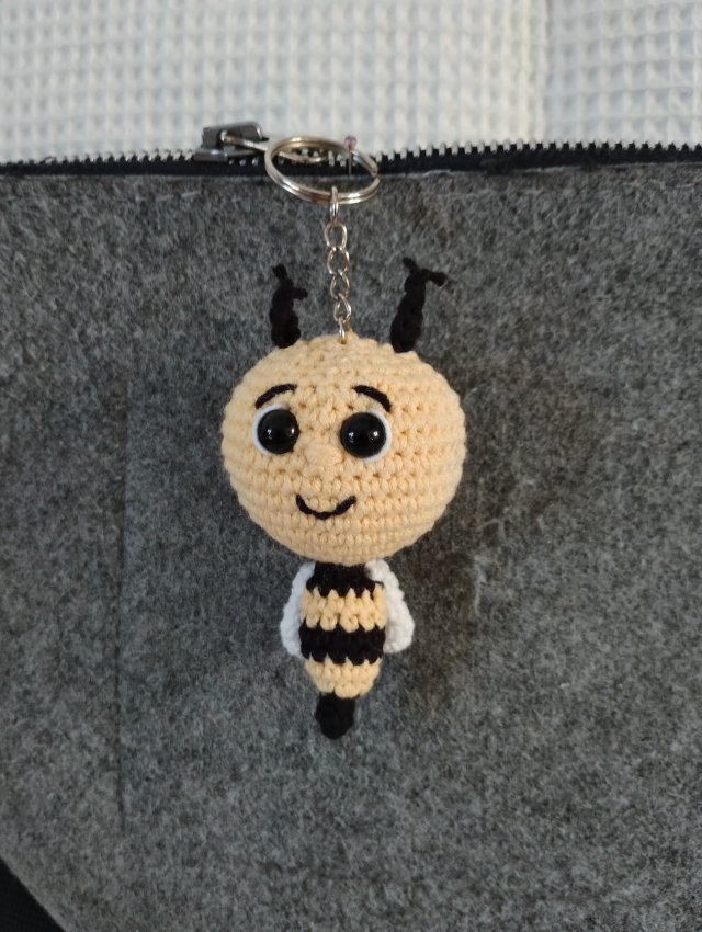 breloczek pszczoła, pszczółka