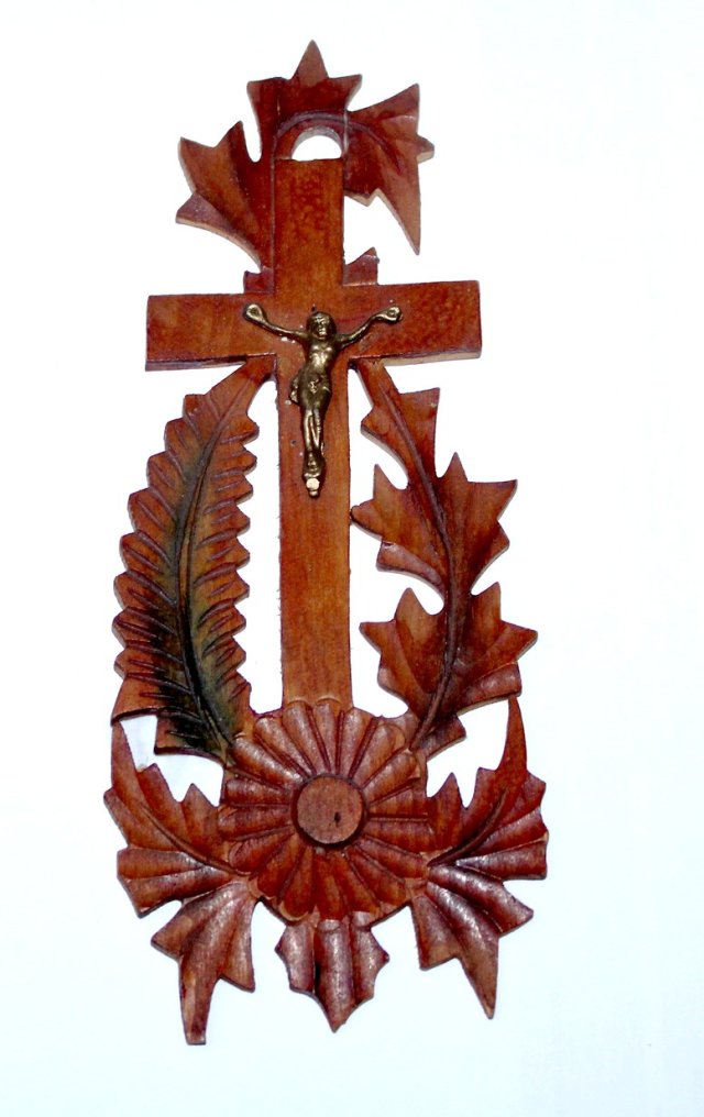 SZAROTKA krzyżyk na drewnie PRL