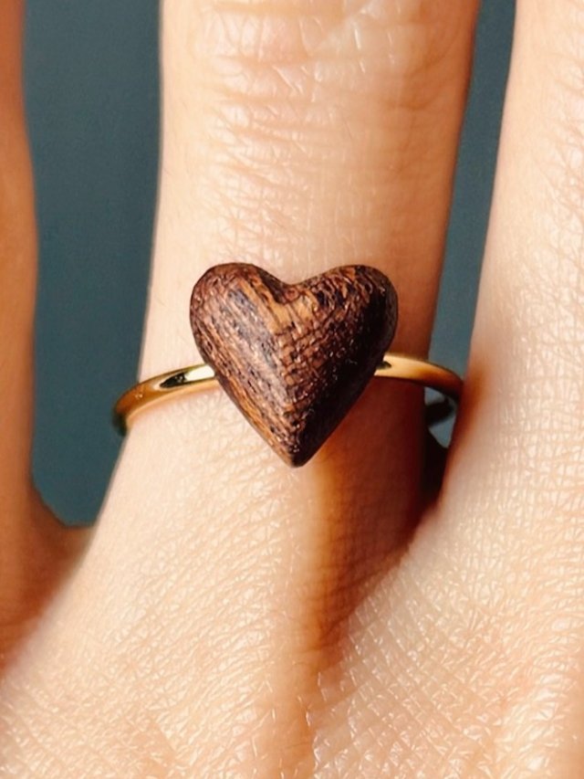 Pierścionek z serduszkiem
