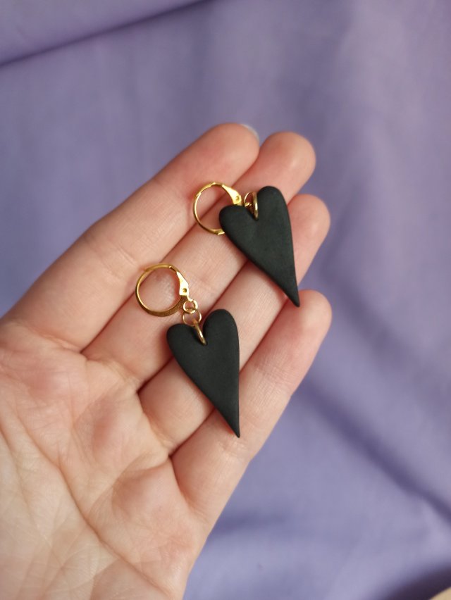 Kolczyki z gliny polimerowej serduszka