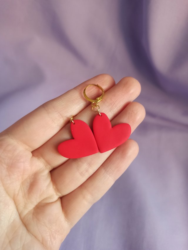 Kolczyki z gliny polimerowej serduszka