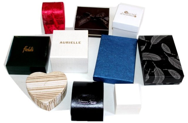 PUDEŁKA na biżuterię 10szt mix