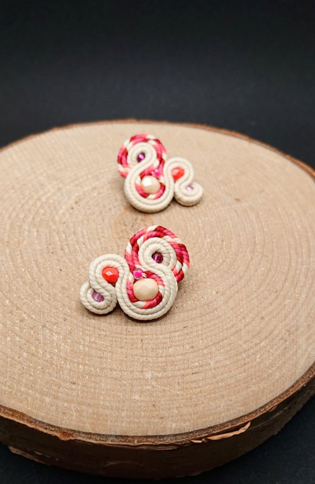 Kolczyki sutasz sztyfty 14