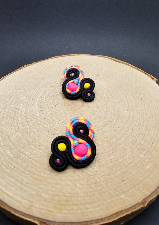 Kolczyki sutasz sztyfty 15