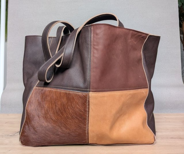 Skórzana torba  = Brąz z włosem kwadraty