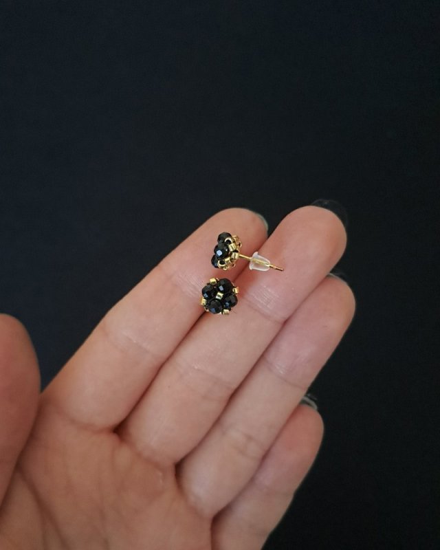 Delikatne Czarne Kolczyki Sztyfty - Turmalin