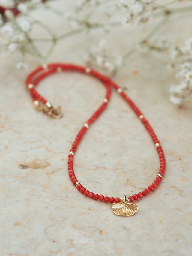 Naszyjnik jarzębinowy koral No.2– kobieca biżuteria z kamieni naturalnych, klasyczny choker | Prezent na Dzień Kobiet i Walentynki | DomilkowyDomek