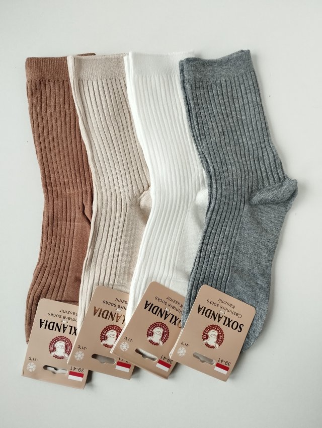 4 x Skarpetki kaszmirowe damskie 39-41