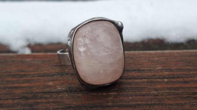 Różowy kwarc - pierścionek regulowany
