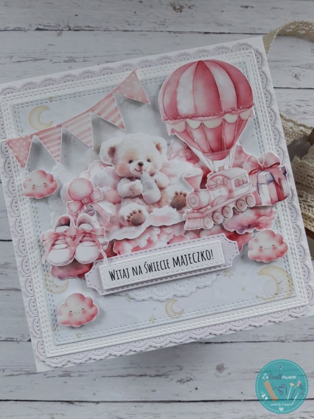 Kartka z okazji narodzin dziewczynki z misiem, personalizacja