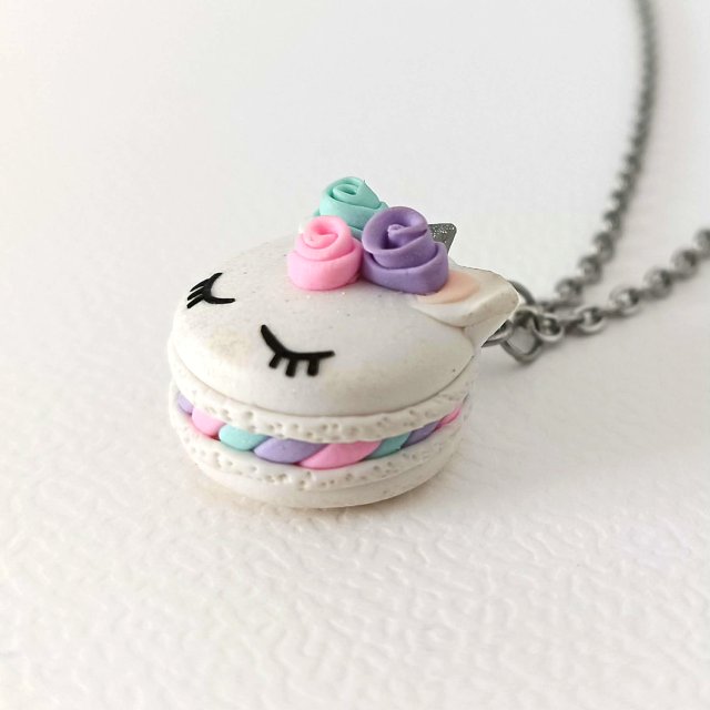 Naszyjnik jednorożec pastelowy makaronik