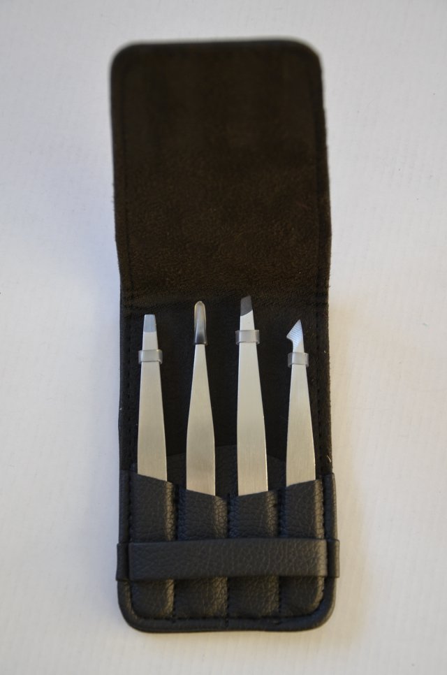 pęsety nowy zestaw w etui