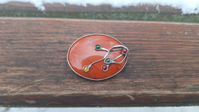 Kwiaty pnące - broszka