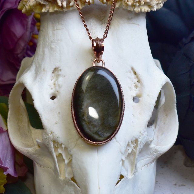 Miedziany ozdobny wisiorek z obsydianem srebrzystym #798