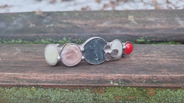 Piekło i szatany!- klamra do włosów