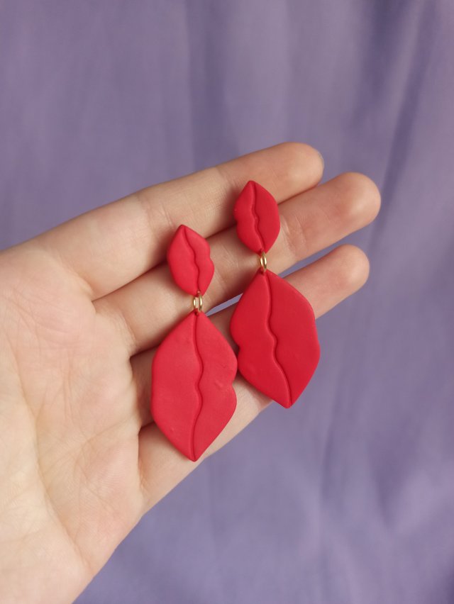 Kolczyki z gliny polimerowej usta