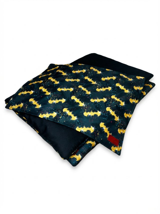 Batman  zestaw -mata do leżenia i mata pod miskę