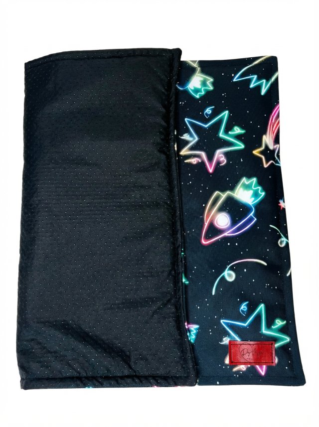 Mata pod miskę - Kosmos