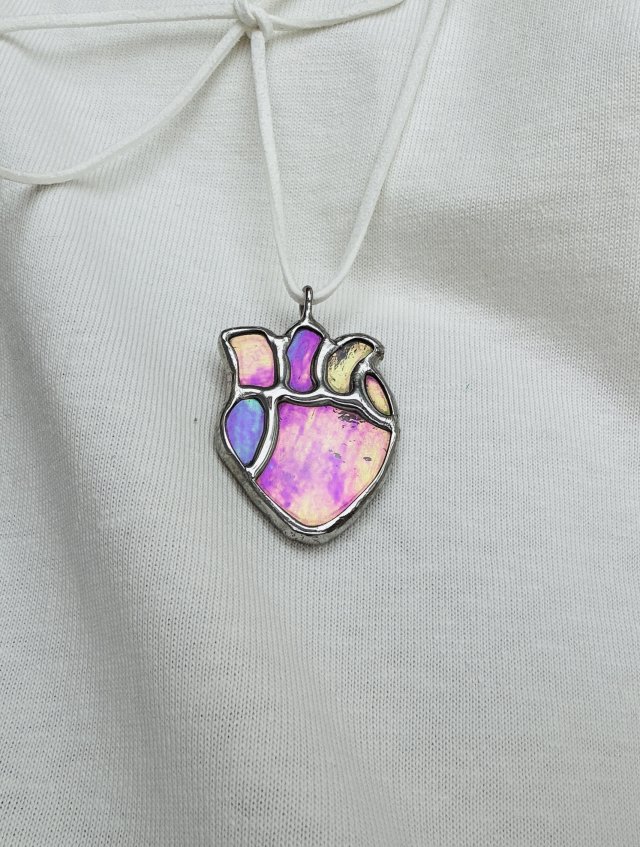 NASZYJNIK SZKLANY ANATOMICZNE SERCE WISIOREK WITRAŻ