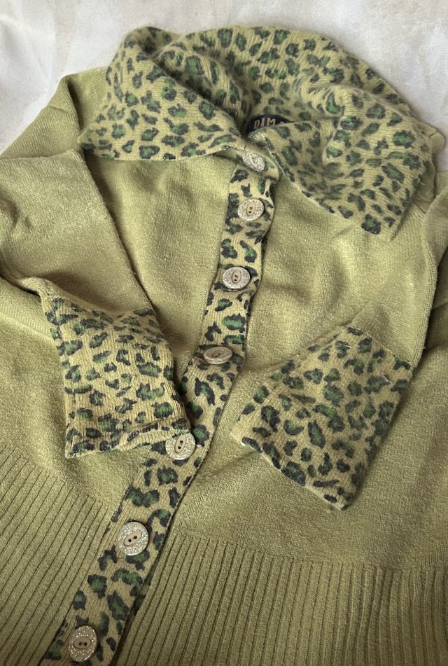 DIMA -  80% angora 15% lana wool 5% elast an groszkowy miękki ciepły oryginalny drapieżny sweter