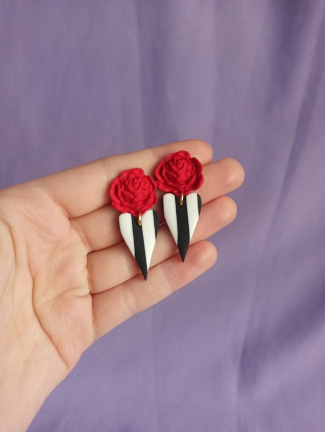 Kolczyki z gliny polimerowej czarnobiałe paski