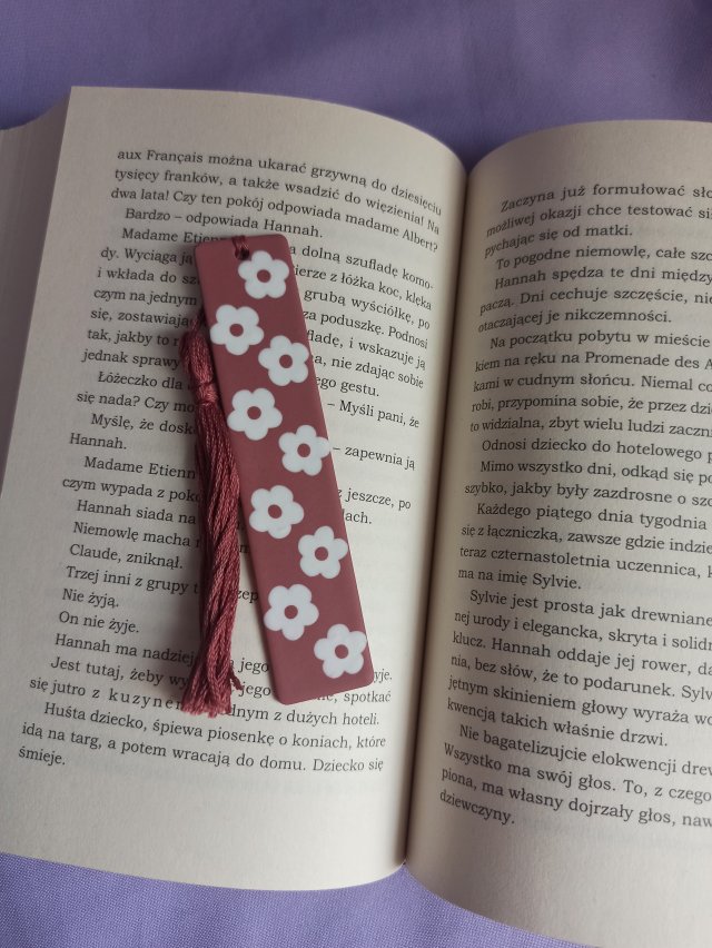 Zakładka do książki w kwiatki