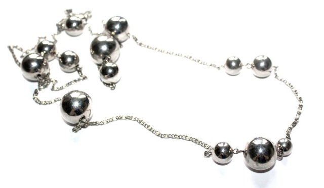 SREBRZYSTE  metalowe KULE  długi naszyjnik korale