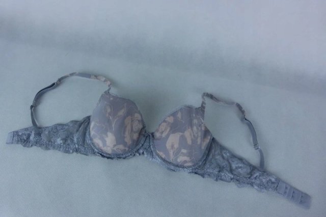 Marks & Spencer lekko usztywniany biustonosz 34B / 75B