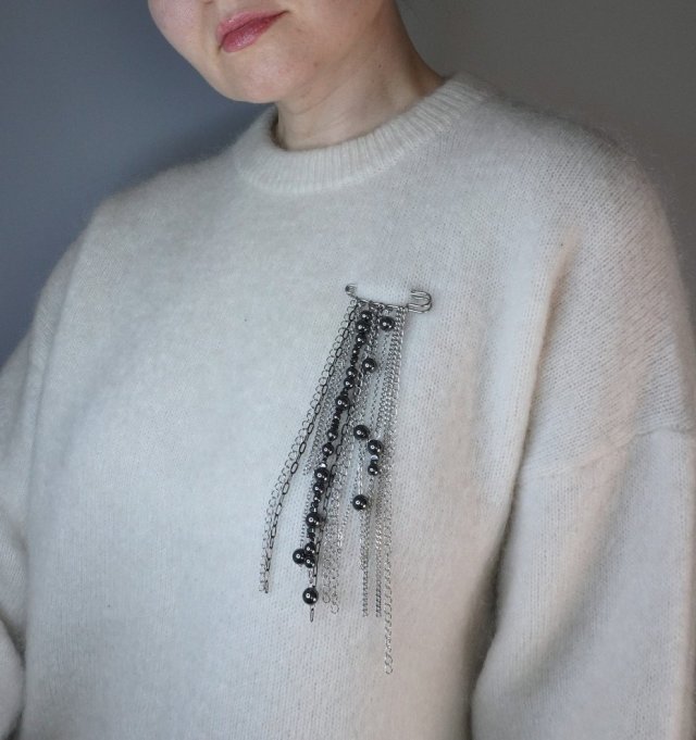 Broszka Stalowy wodospad