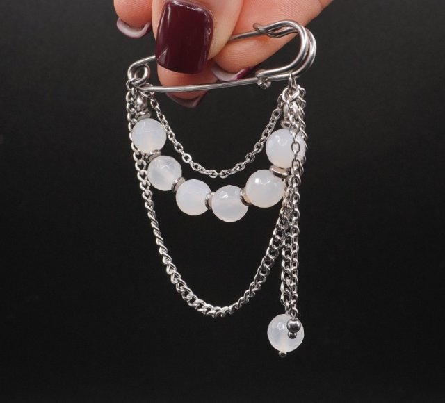 Broszka Mleczny Agat