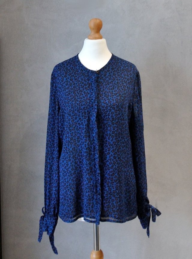 Elegancka bluzka L.K. Bennett szyfon panterka M L