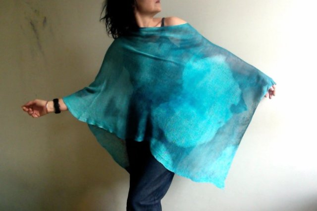 Ponczo lniane, unikatowa dzianina lniana ręcznie barwiona, Szal lniany, narzutka len VEGAN brownie by Tati