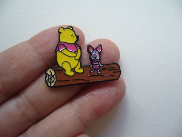 PIN PRZYPINKA BROSZKA KUBUŚ PUCHATEK I PROSIACZEK